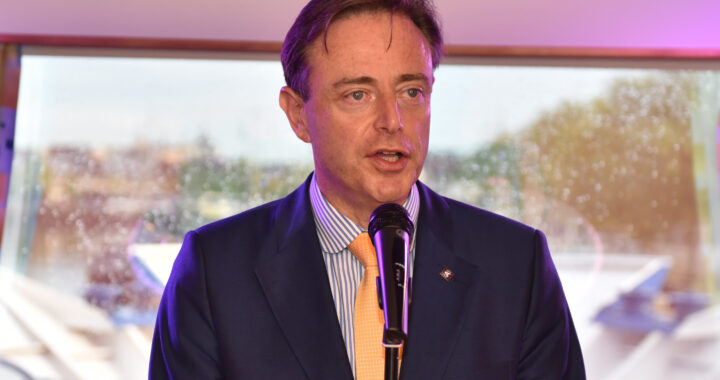 “Bart De Wever wil hun pensioen halveren”
